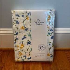 NWT The Company Store Summer Sprigs Egyptian Cotton Sheet King